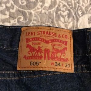 Levi jeans
